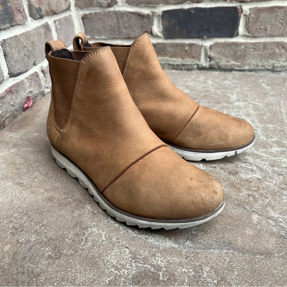 Sorel Harlow Chelsea Tan Ankle Boots Sz 6.5 - Picture 3 of 10